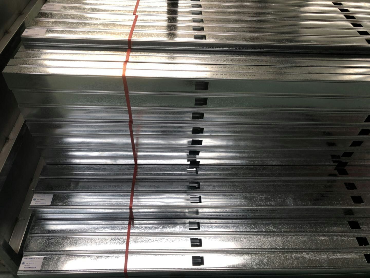 輕鋼龍骨規格制作